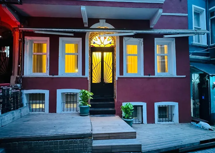The House Company Villa Istanbul